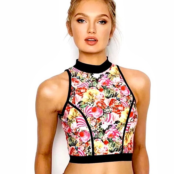 NWT Victoria’s Secret x Mary Katrantzou Limited Edition high neck sport crop top - Picture 1 of 4